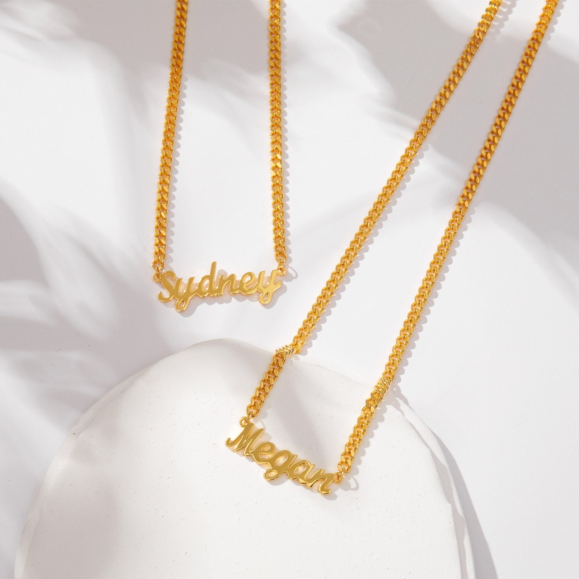 Personalised 18K Gold Name Necklace with Curb Chain