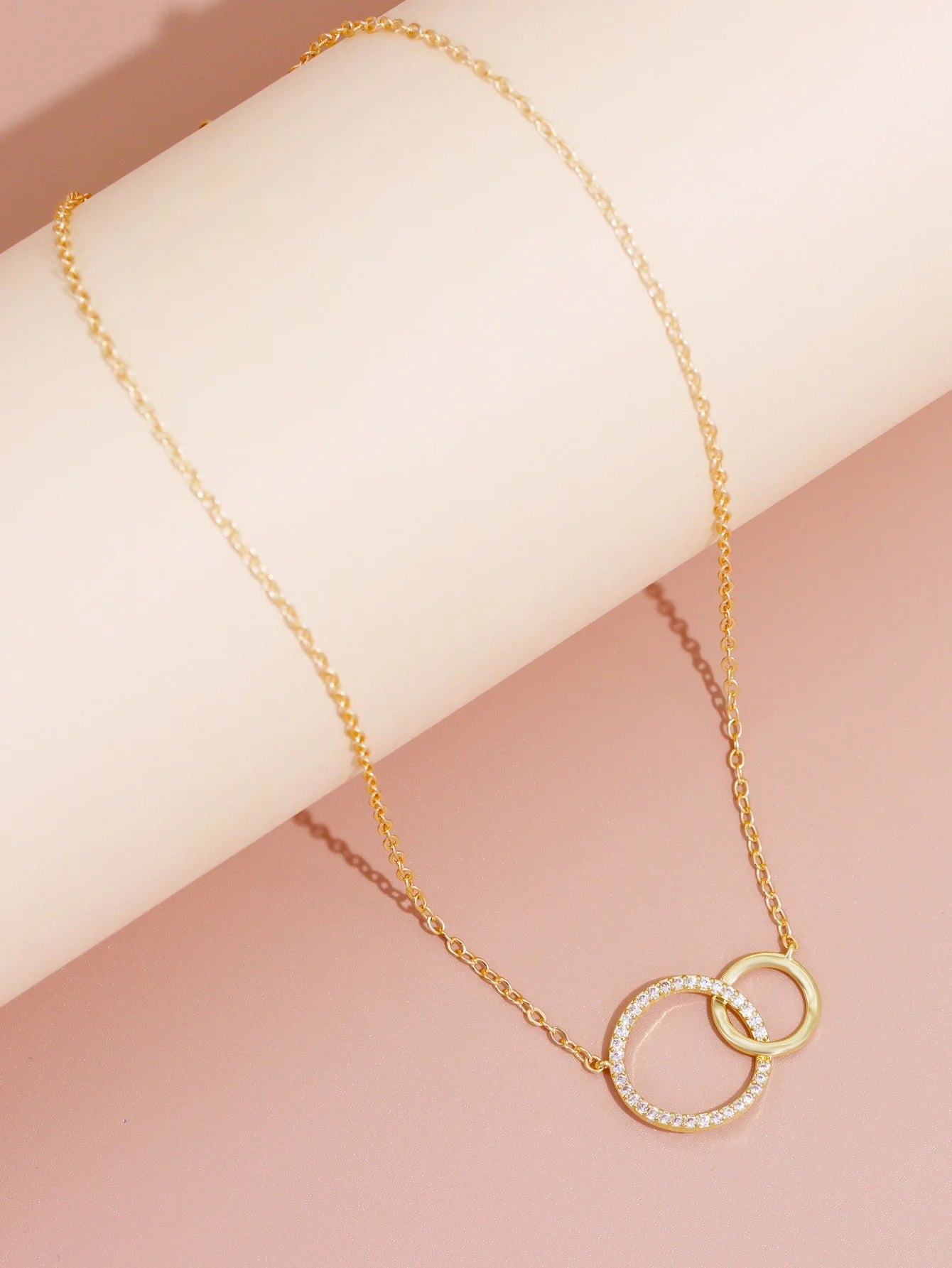 Minimalist Double Circle Pendant 18K Necklace