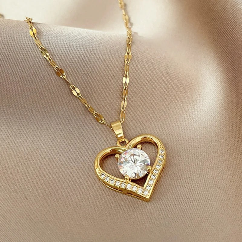 Necklace with a heart-shaped pendant